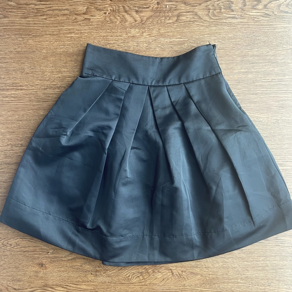 ⭐️ Black Satin High Waist Skirt with Tulle